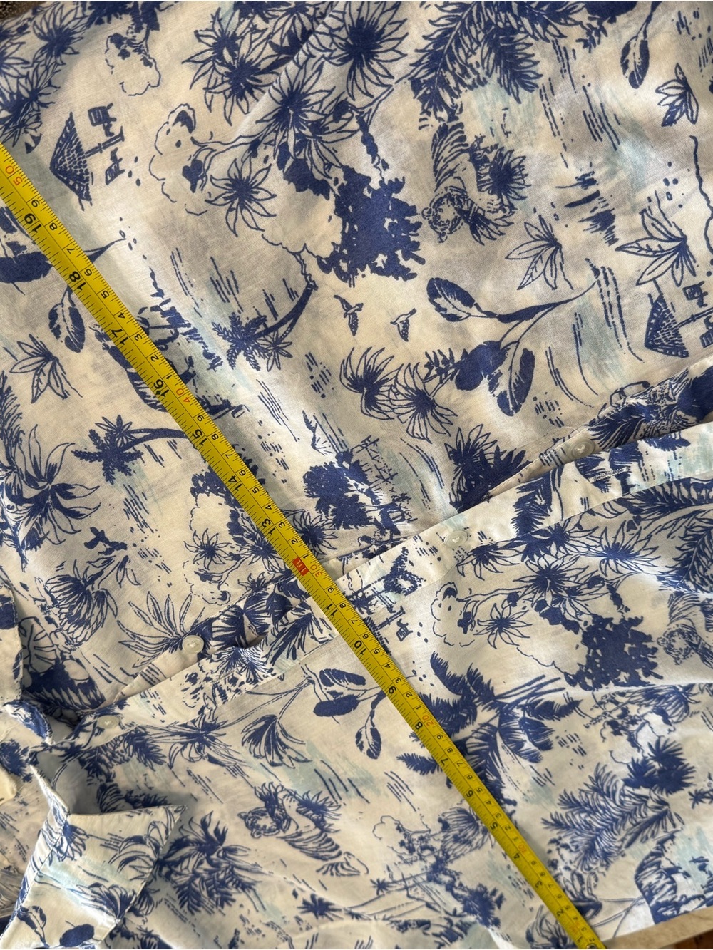 Violet Sky Blue & White Tropical Print Shirt Swim Cover Up - Picture 8 of 9